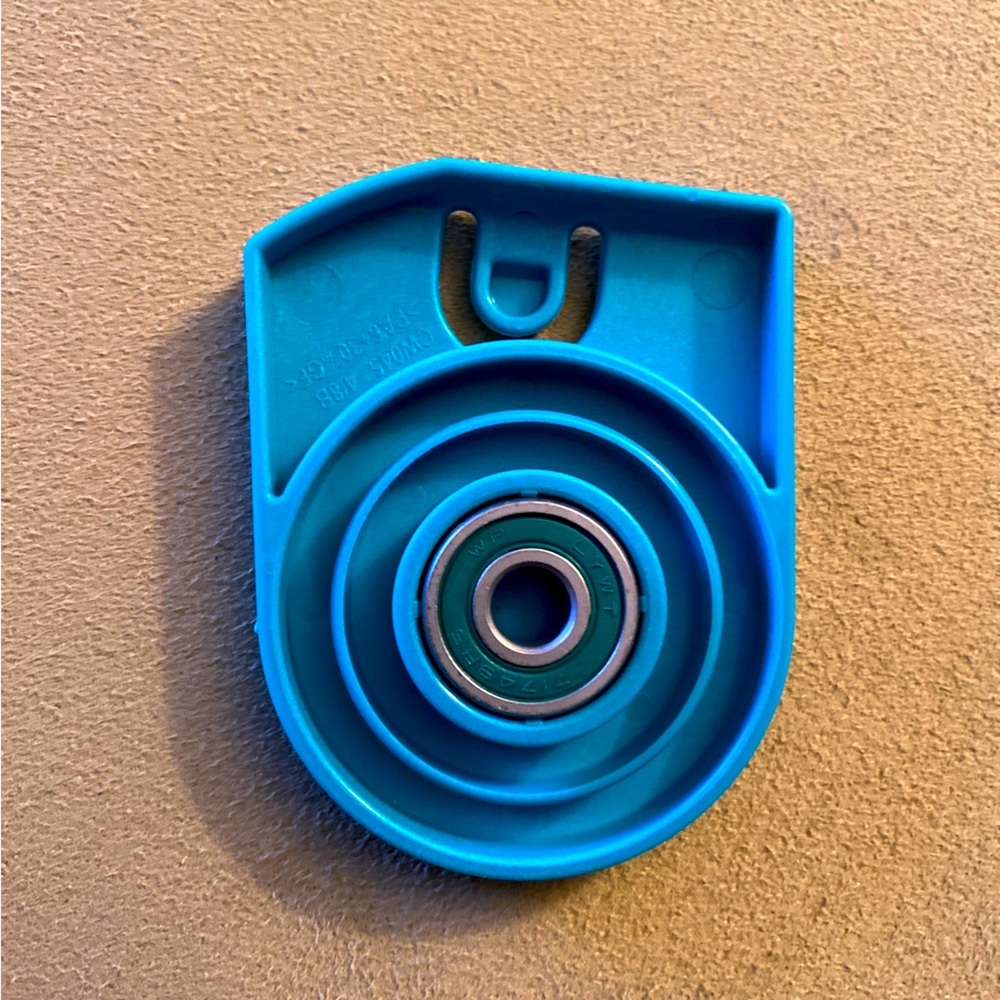 New and Genuine Hoover Brushroll End Cap & Bearing for SmartWash Model Cleaners